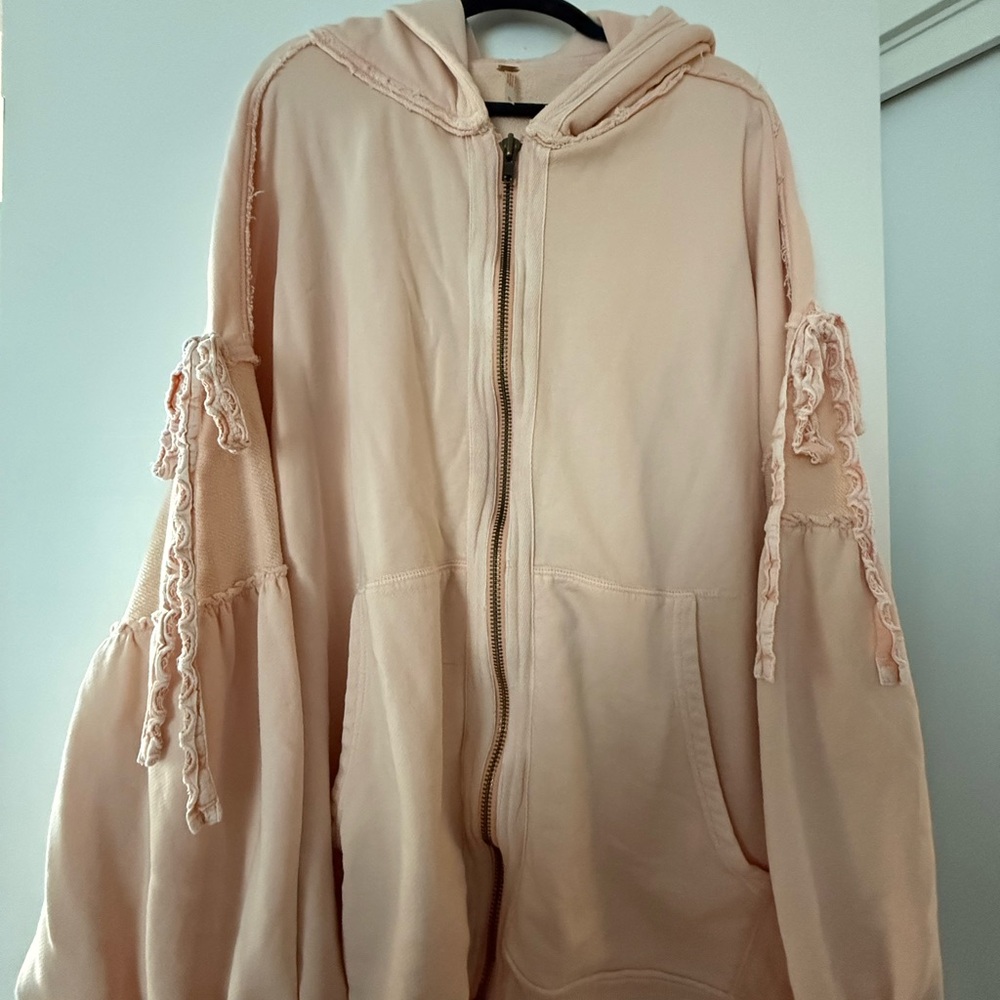 Free People Bow Girl Sweatshirt in Spring Blush, XL